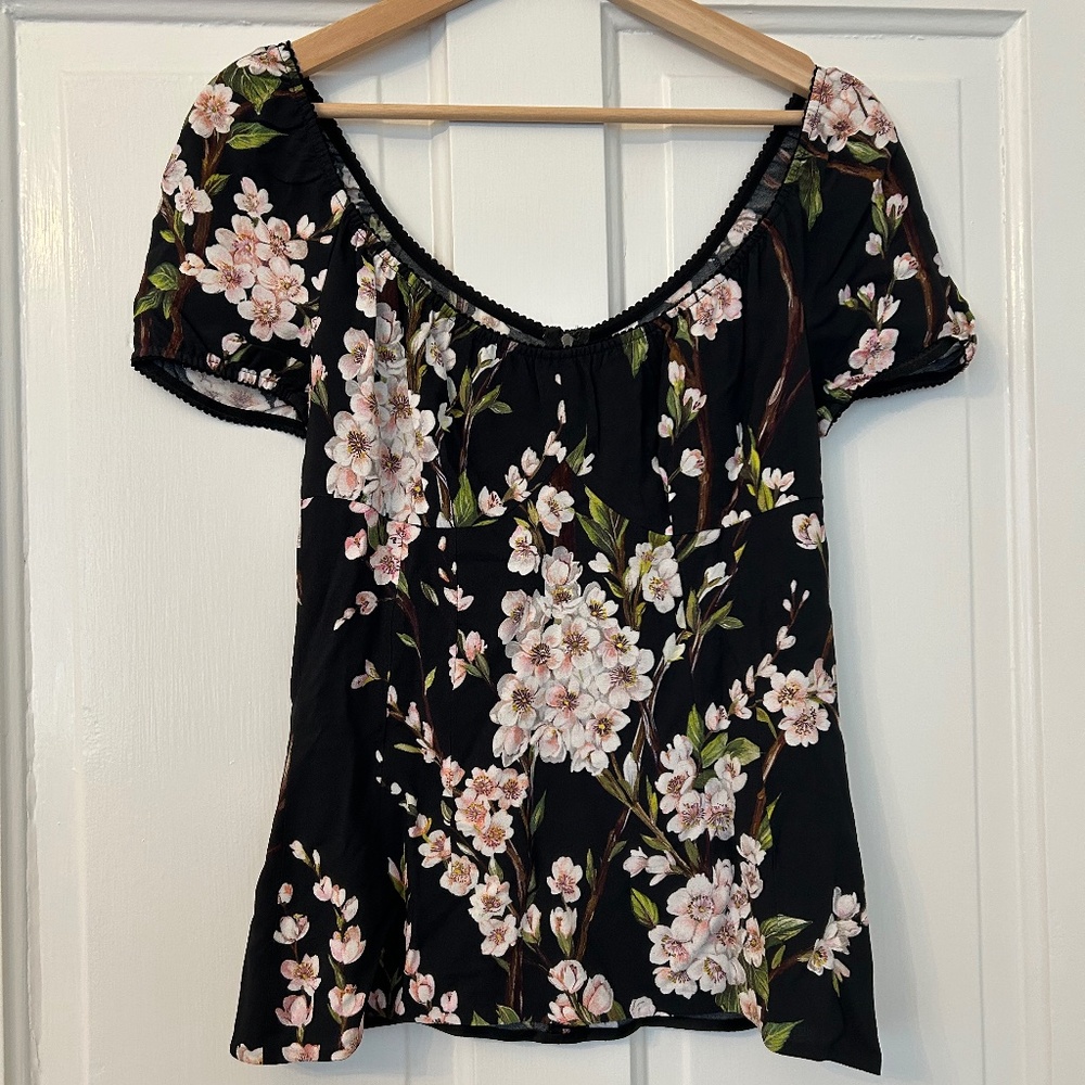 Dolce & Gabbana Black Cherry Blossom Top/Blouse IT38 US size 2/4
